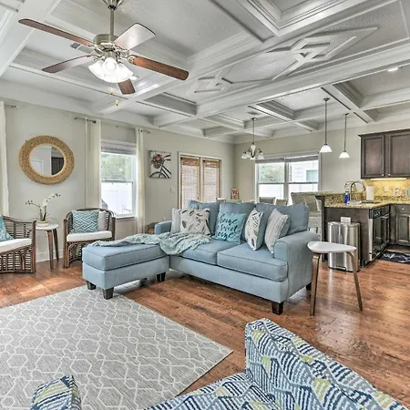 Spacious Home Less Than Half-Mile To Inlet Beach And Dining
